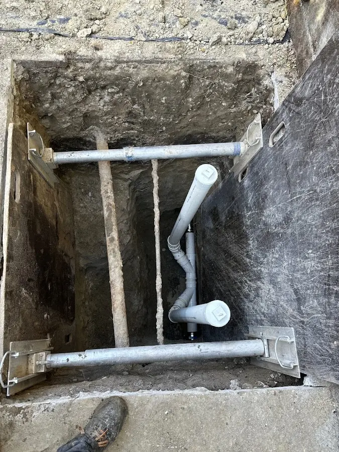 Experienced plumber completing Gas Line Repair work in North Richland Hills